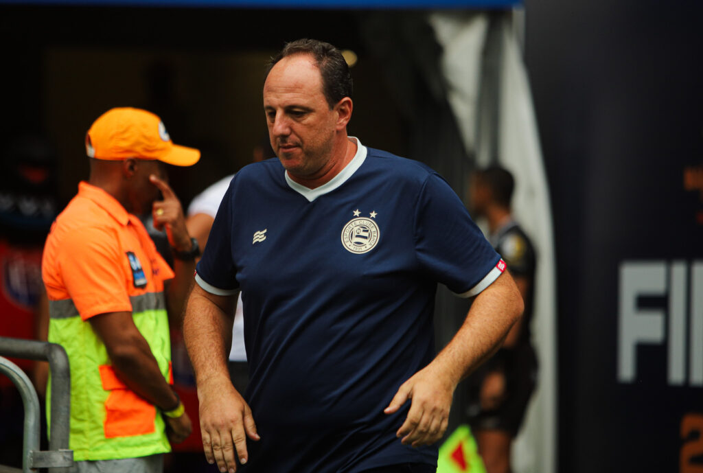 Rogério Ceni critica duramente atuação do Bahia contra o Fluminense: "Não jogamos absolutamente nada"